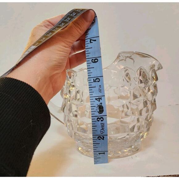 FOSTORIA American 3-pt, 48 oz Vol Jug w/ Ice Lip, 6"T, 6"Diam V Cubist Flawed - Picture 5 of 6